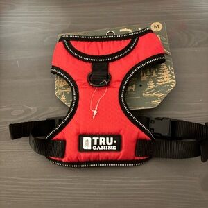 True Canine Red Mesh Dog Harness. Size Medium.